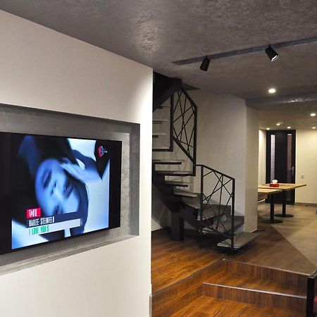 Vertoni Hotel Ереван Экстерьер фото